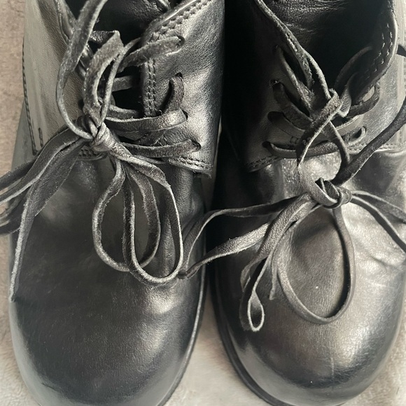 Guidi Lace-up Round Toe Italian Horse Full Grain Leather Derby Shoes - Picture 9 of 13